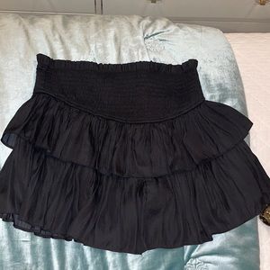Black skort